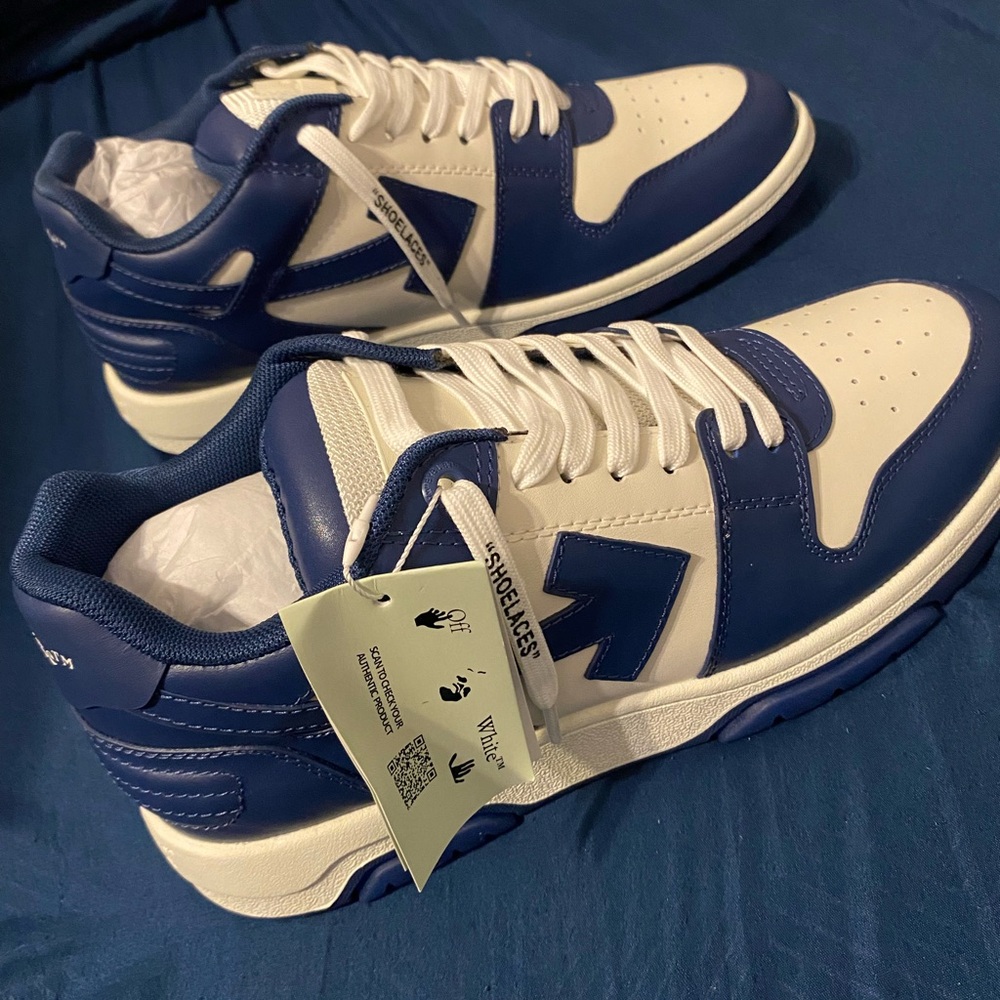 Off-White Blue and White Men's Sneakers